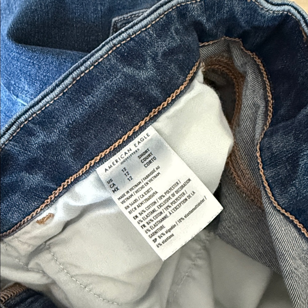 American Eagle 12S Curvy Highest Rise Jeggings - Picture 3 of 5